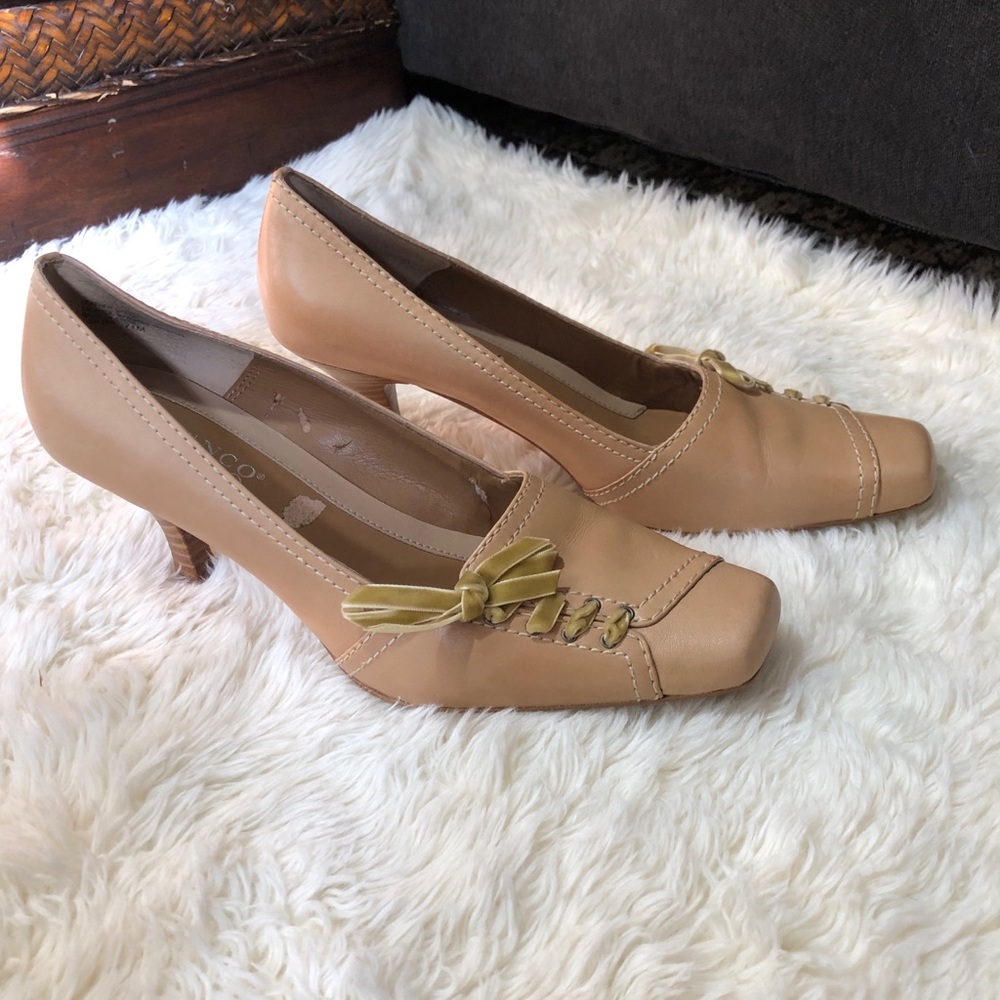 Franco Sarto Tan Leather Heels Shoes Size 7.5